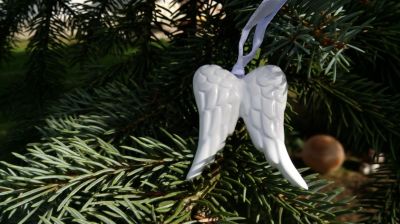 Keramická andělská křídla k zavěšení