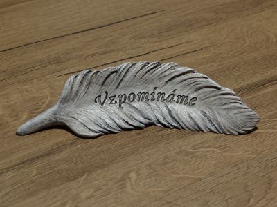 foto: Smuteční dekorace PEŘÍČKO vzpomínáme