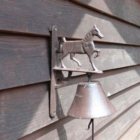 foto: Litinový zvonek KŮŇ