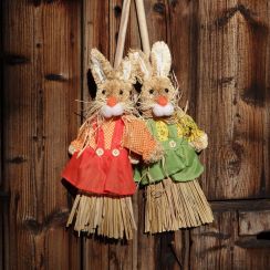 foto: Velikonoční koště ZAJÍC 55 cm